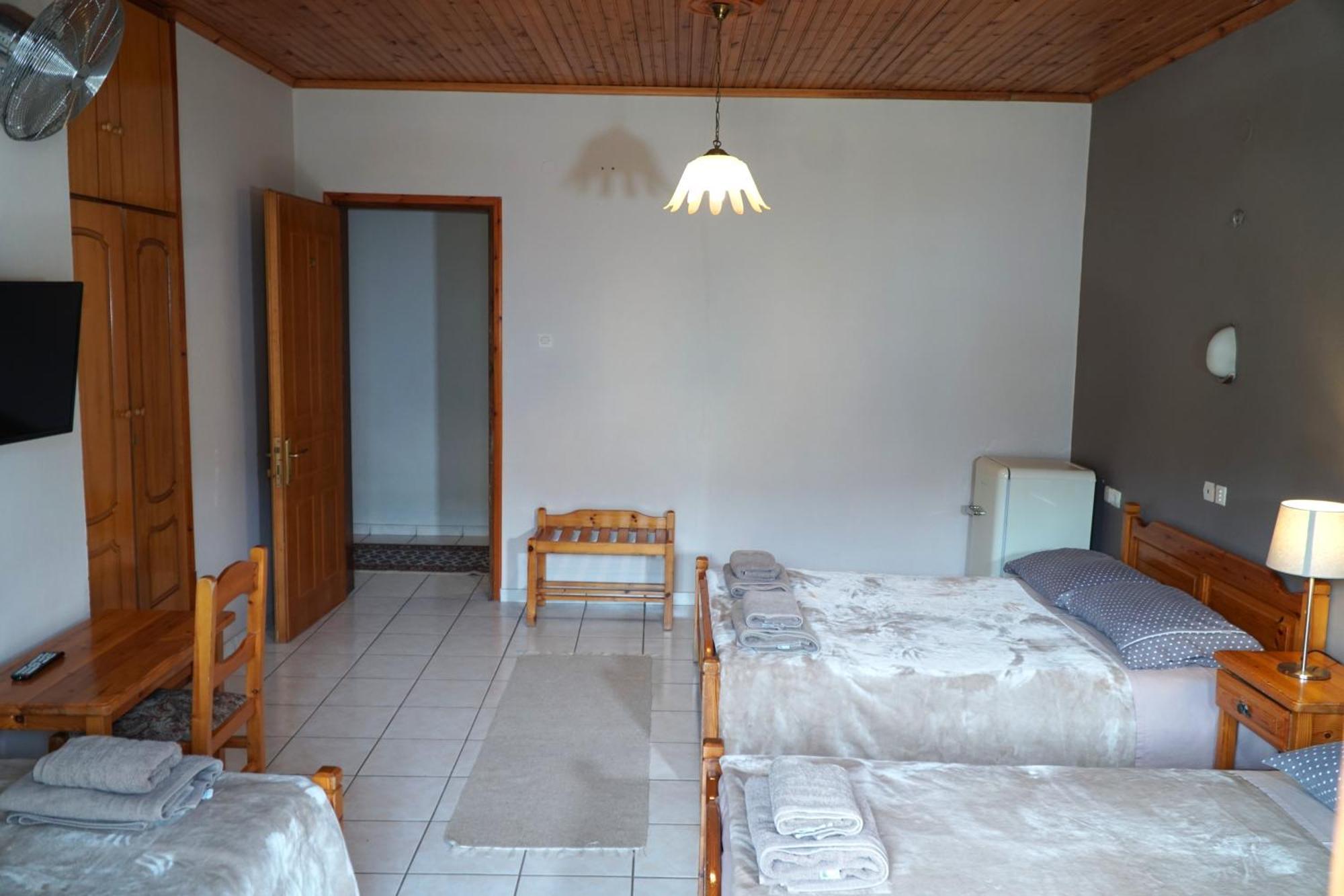 Hotel Defkalion Alli Meria Εξωτερικό φωτογραφία