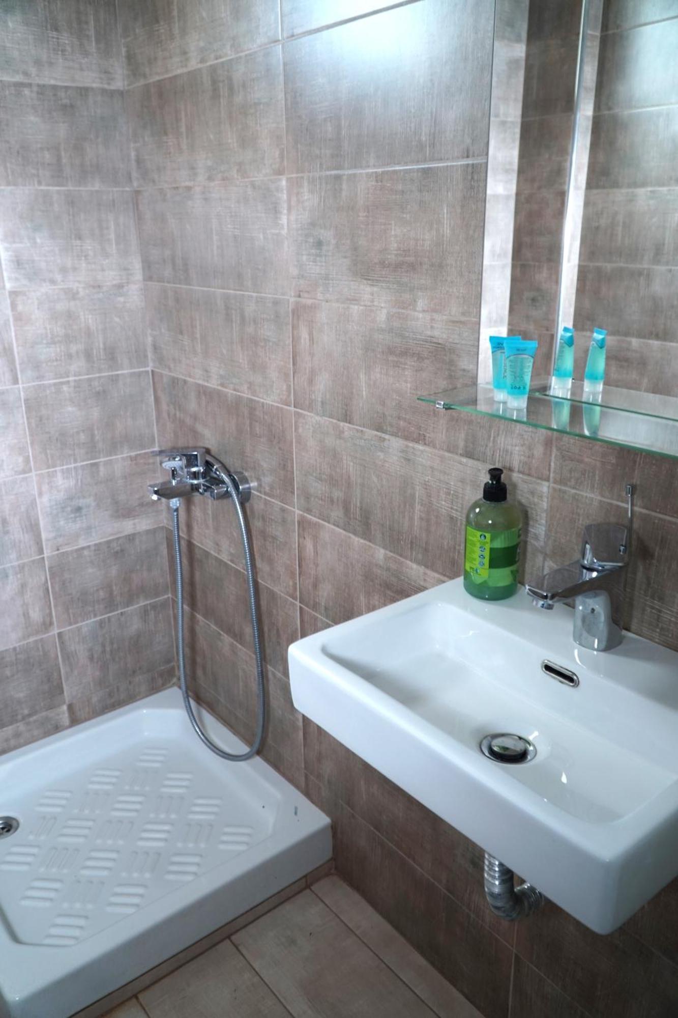 Hotel Defkalion Alli Meria Εξωτερικό φωτογραφία