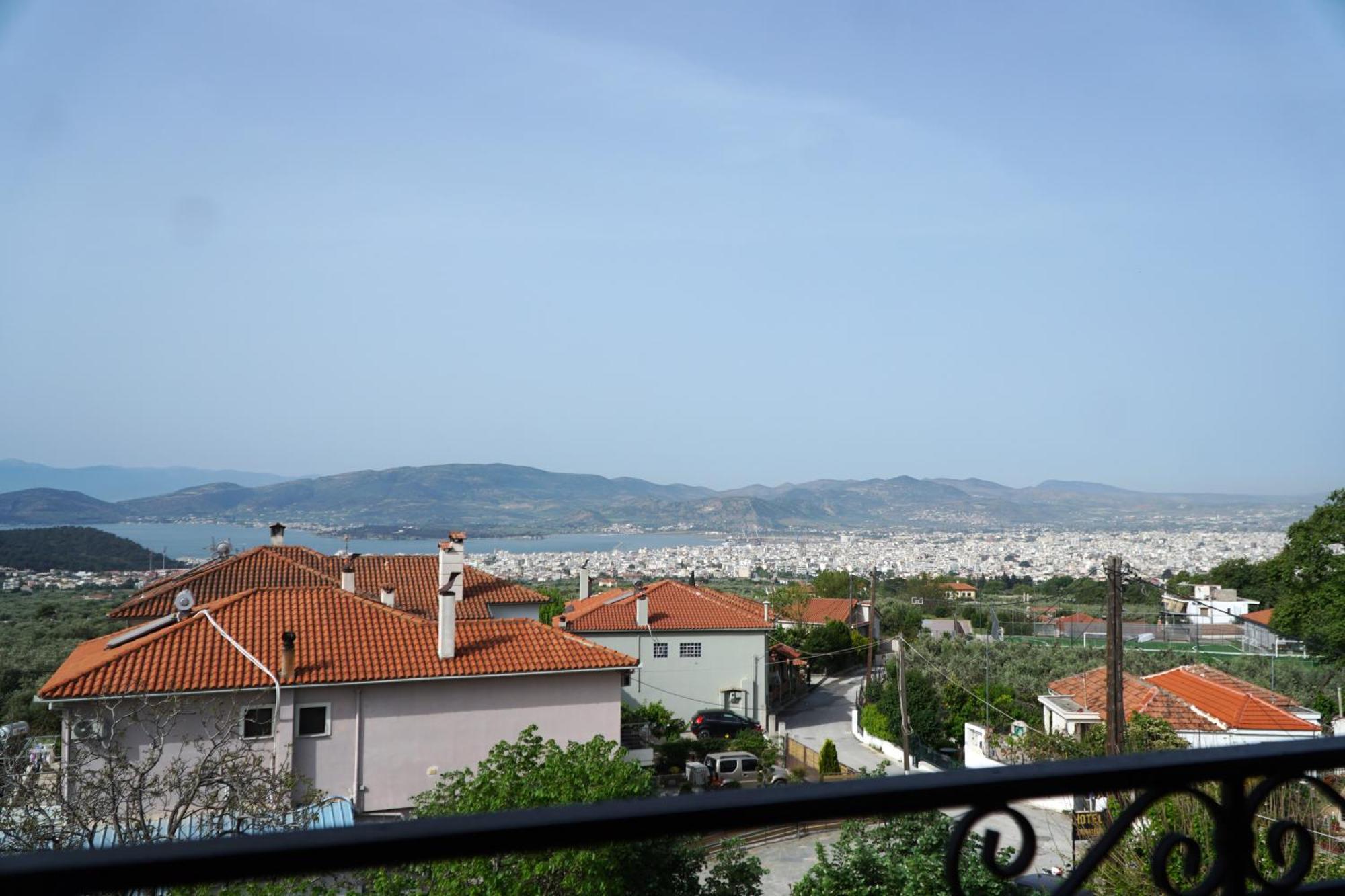 Hotel Defkalion Alli Meria Εξωτερικό φωτογραφία
