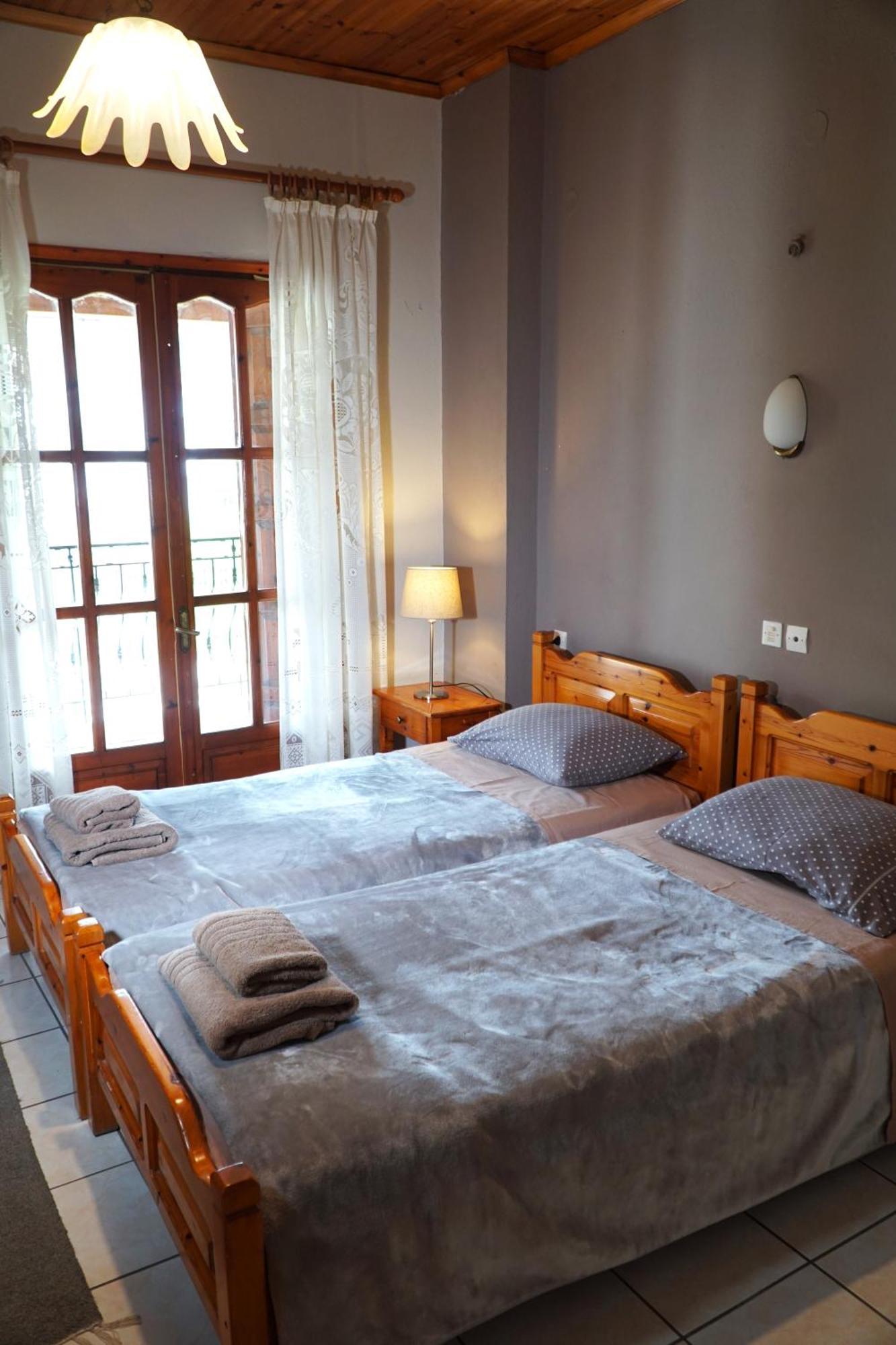 Hotel Defkalion Alli Meria Εξωτερικό φωτογραφία