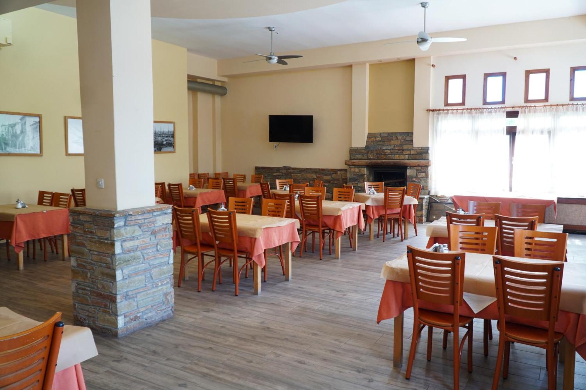Hotel Defkalion Alli Meria Εξωτερικό φωτογραφία
